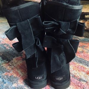 NWOT black uggs